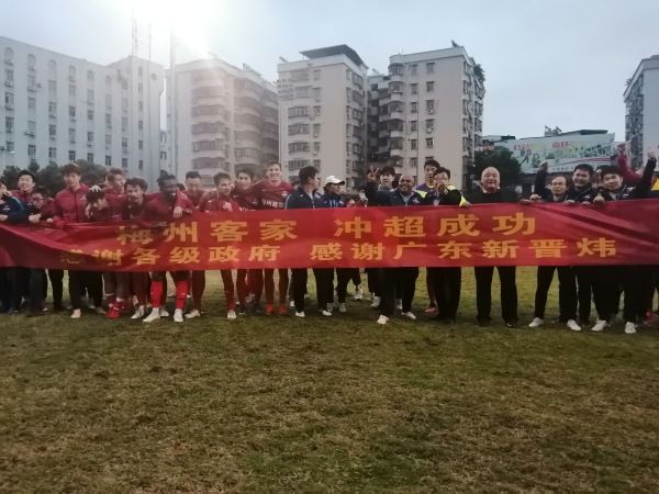 免费看亚洲毛片